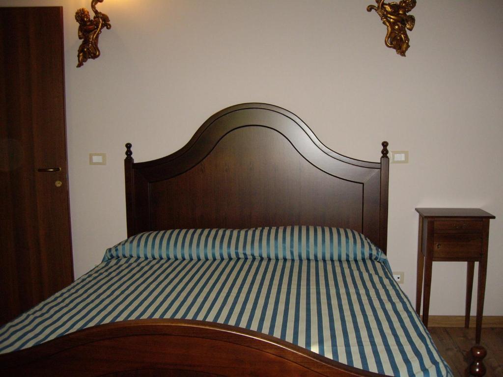 Agriturismo Il Borgo Degli Ulivi Roseto Degli Abruzzi Habitación foto